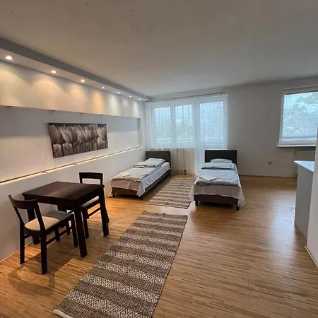 Komfortowe Mieszkanie Dla 4 Osób * Siedlce